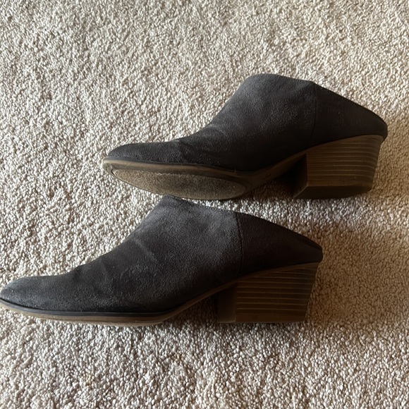 Gray Suede Boots - Picture 4 of 9